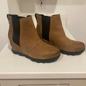 Sorel Joan of Arctic wedge ankle bootie